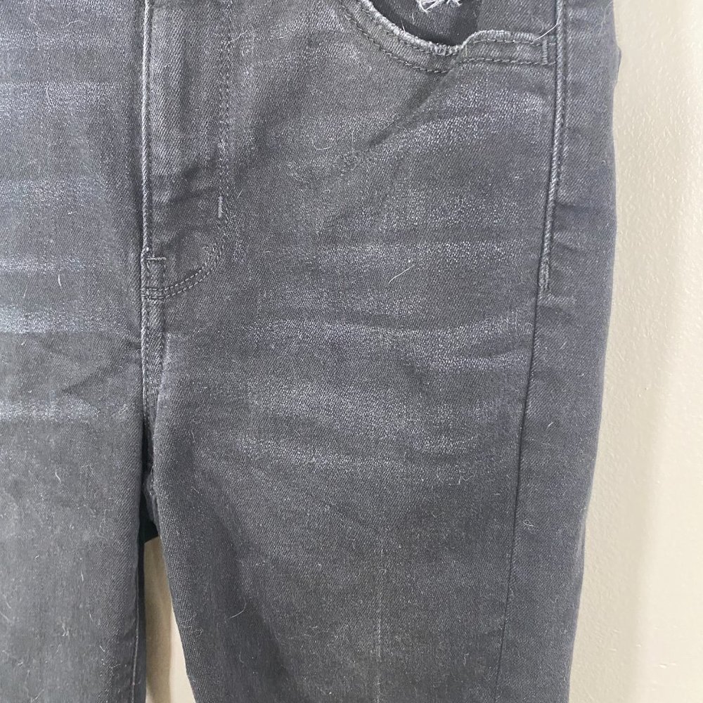 American Eagle Super High Rise Jegging in Black - Picture 4 of 8